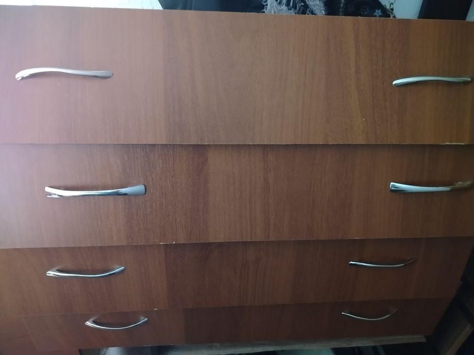 Два комода продам б/у