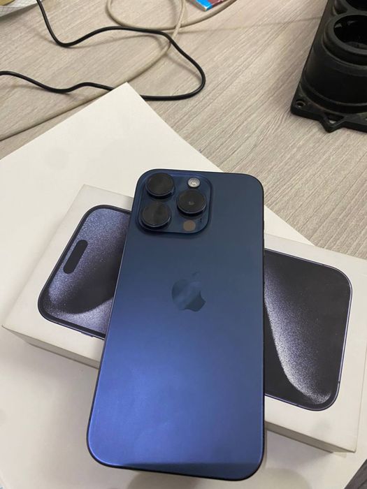 iPhone 15 pro | Karobka dokument.