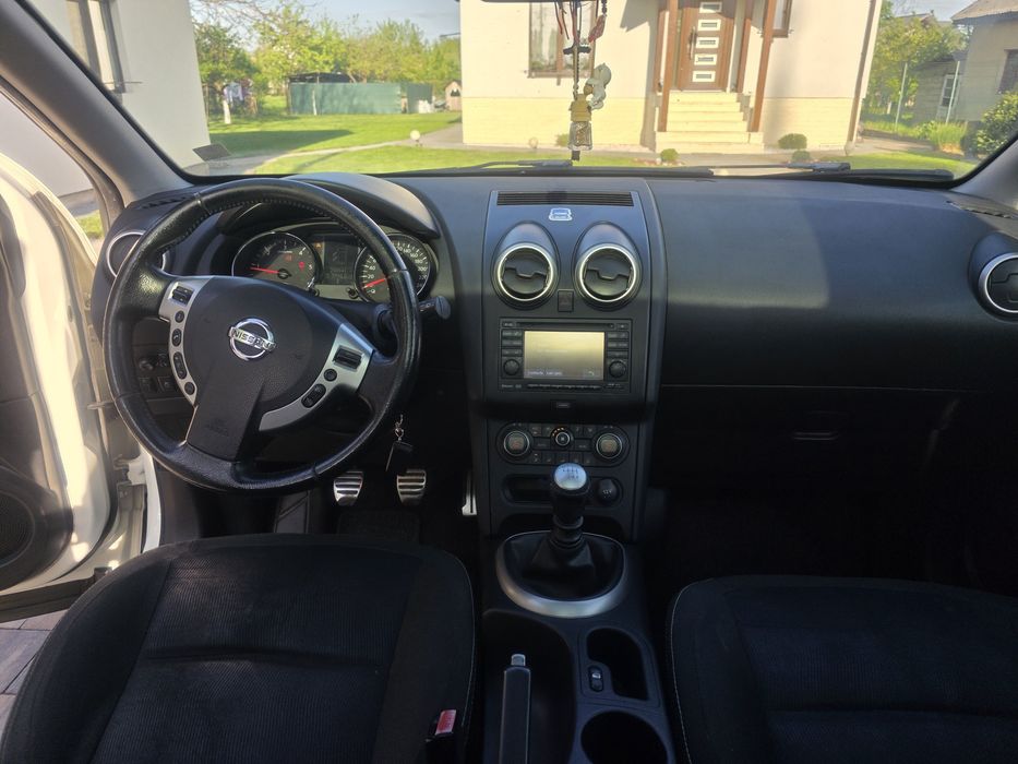 Vand Nissan Qashqai 2