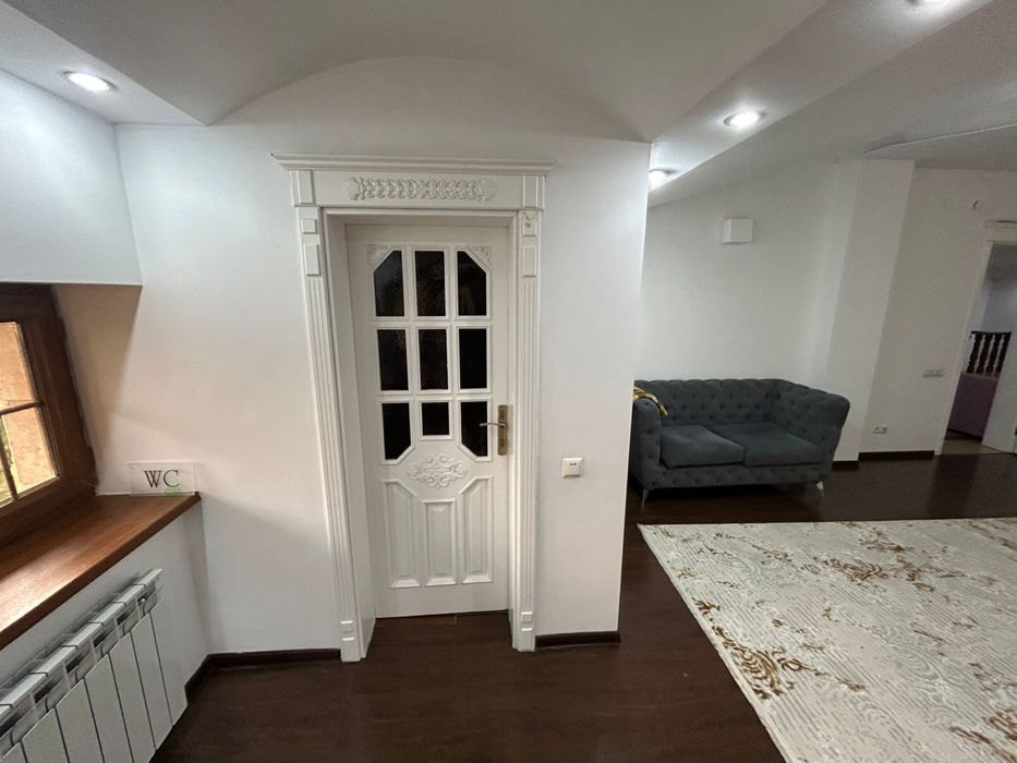 Диван б/у, использовали пол года