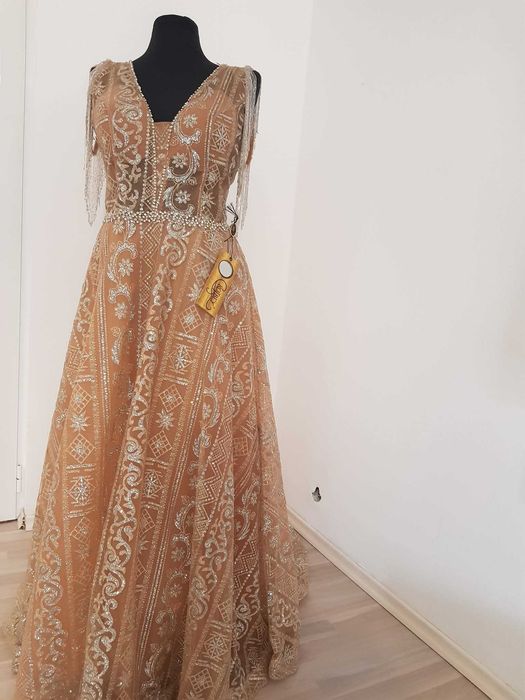 Състояние използвани облечени за по два часа