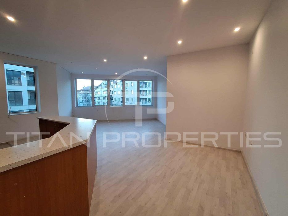 Тристаен за продажба в ж.к Манастирски ливади - запад