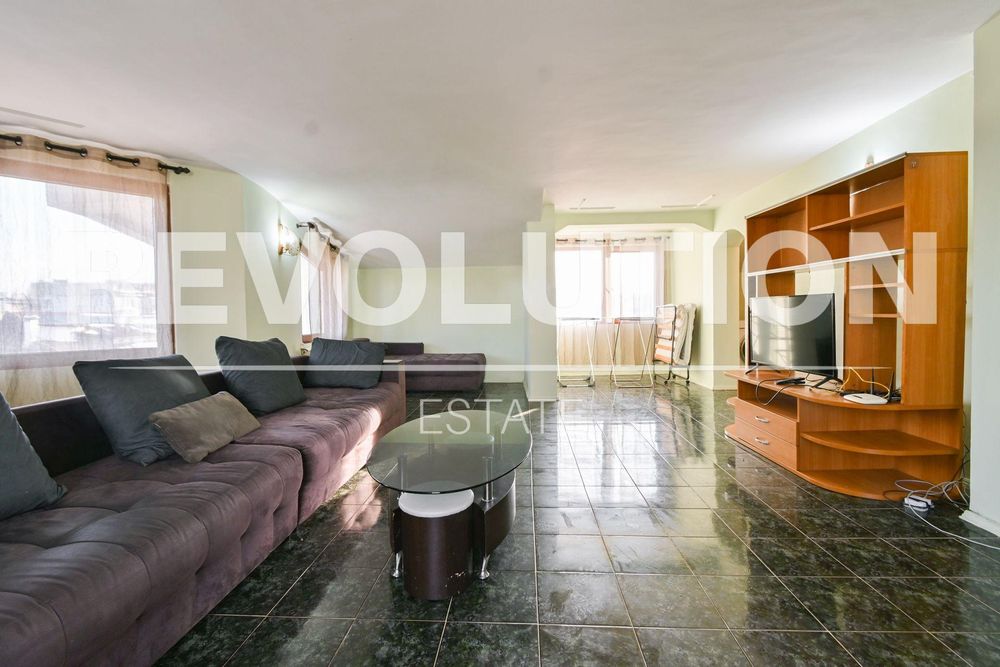 Дава се под наем Етаж от къща в София, Надежда 4 - 150 кв.м за 997.05 € - Снимка #1