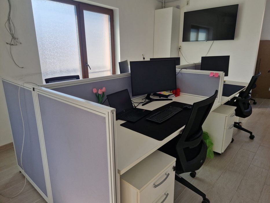 Statie de lucru modulara pentru 6 persoane - cu sertare incluse