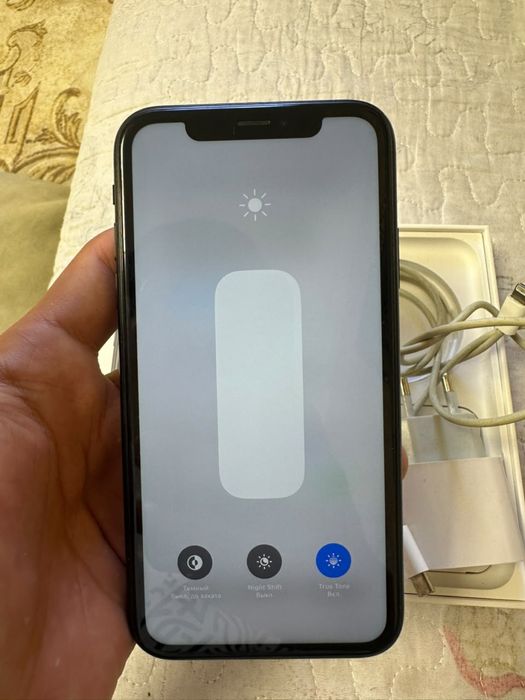 Iphone XR 64gb Сатылады
