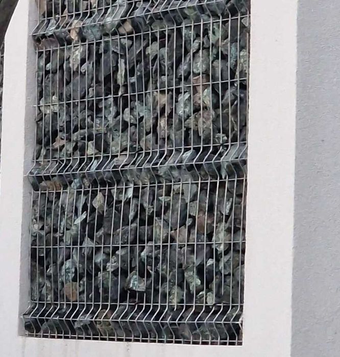 Piatră gard / piatră decorativă / piatră gabion / piatră vulcanică
