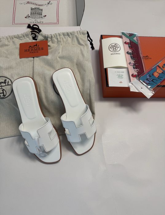 *PREMIUM* Papuci Hermès , Full Box, Mărimi 35/41 , 100% Piele Naturală