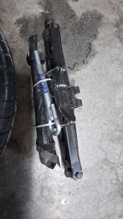 Vand kit Roata Rezerva Opel Antara