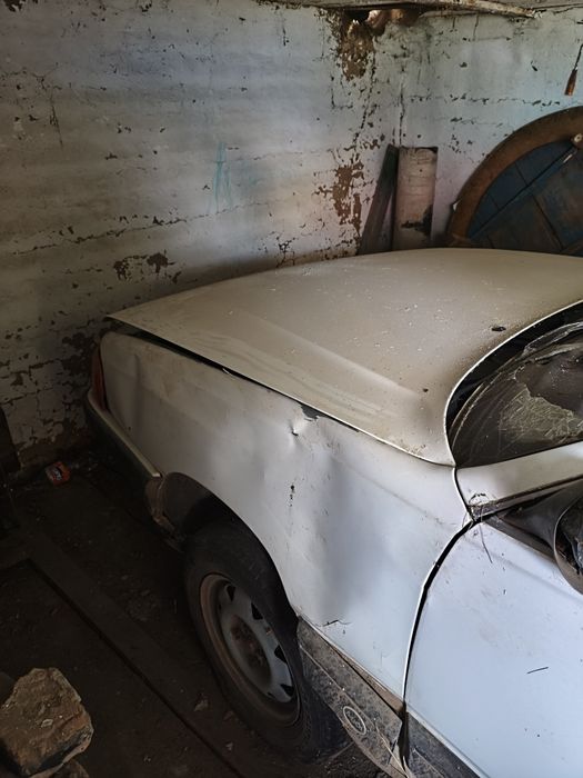 Ауди 100 с3 1.8л