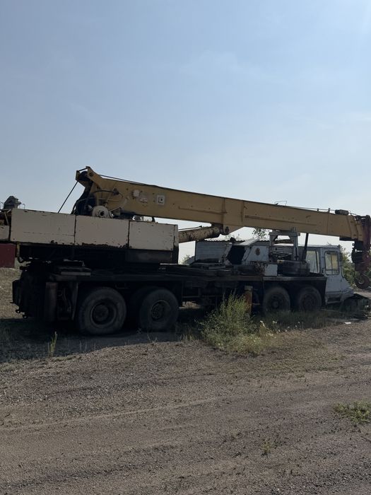 Продам кран Январец, КС-6471 40 тонн