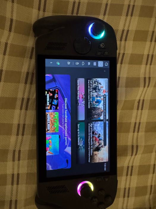 Consola portabila ROG Xbox Ally X, 24GB, 120Hz, An 2026