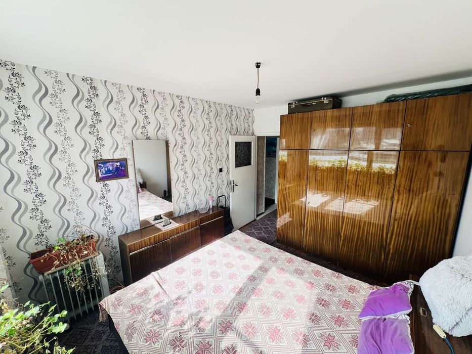 Продава се Двустаен апартамент в Кюстендил, Център - 68 кв.м за 578 €/кв.м - Снимка #8