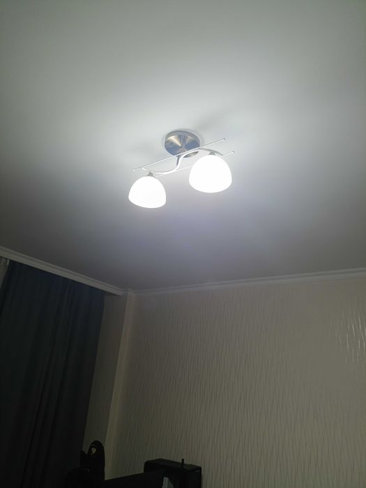 Продажа люстры б/у