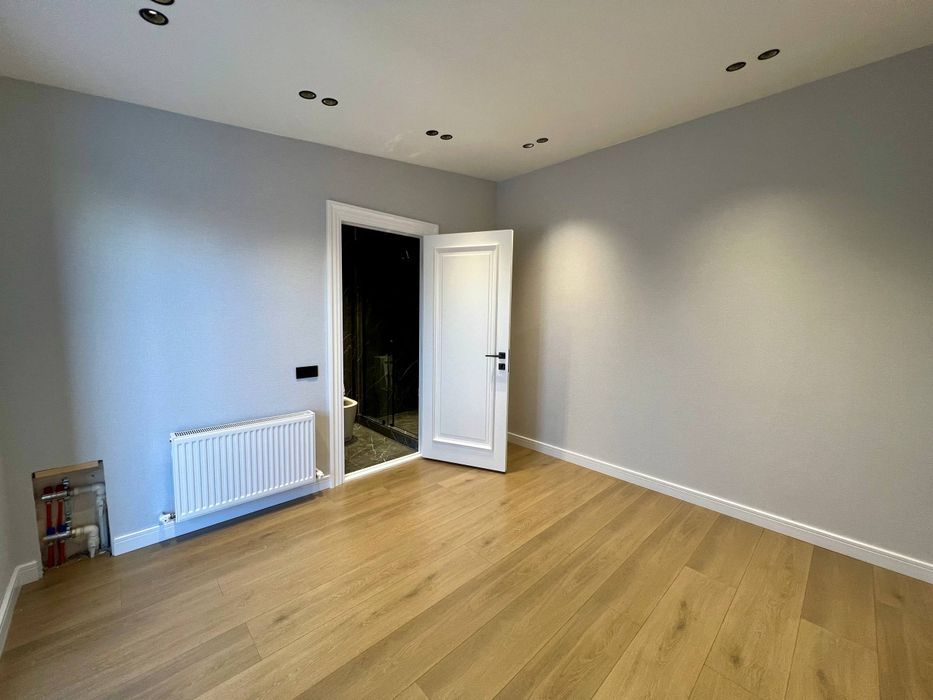 Просторный дом в Мирзо-Улугбекском районе — 6 комнат, 380 м²