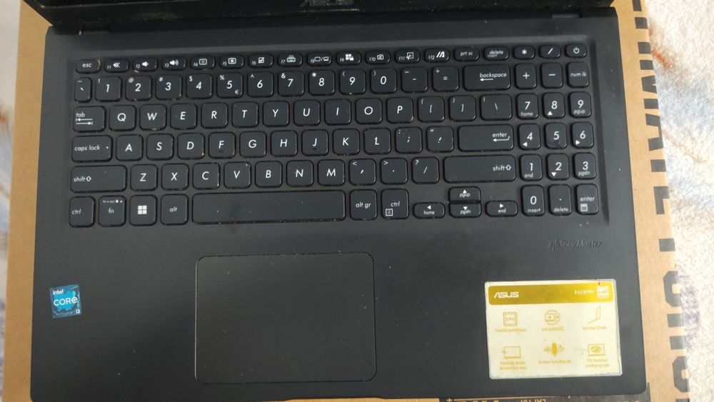 Leptop Asus i3 11th generation