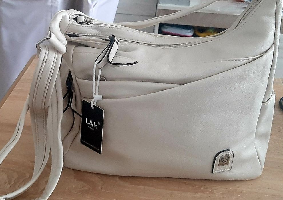 и нови  и ефектни  чантички