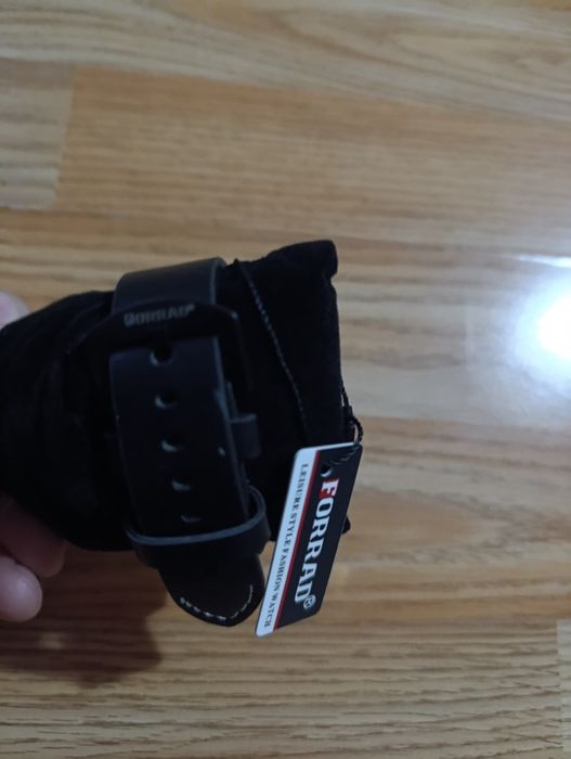 Мъжки   часовник