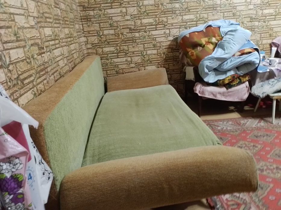 Продам диван б/у