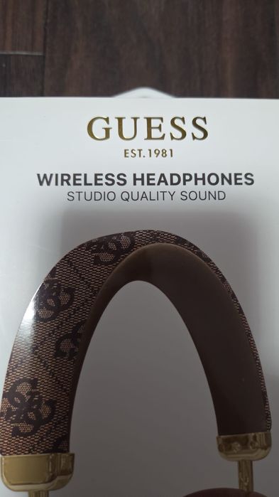 Castu GUESS fără fir Bluetooth