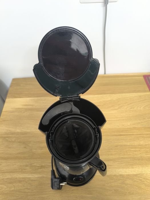 Cafetiera Philips
700W
0.6l