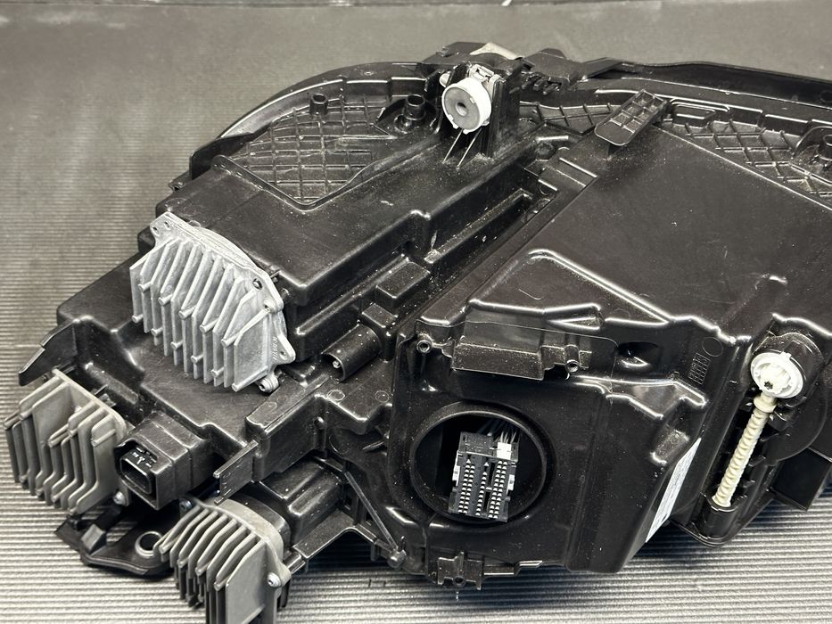 Far dreapta Laser Bmw IX i20