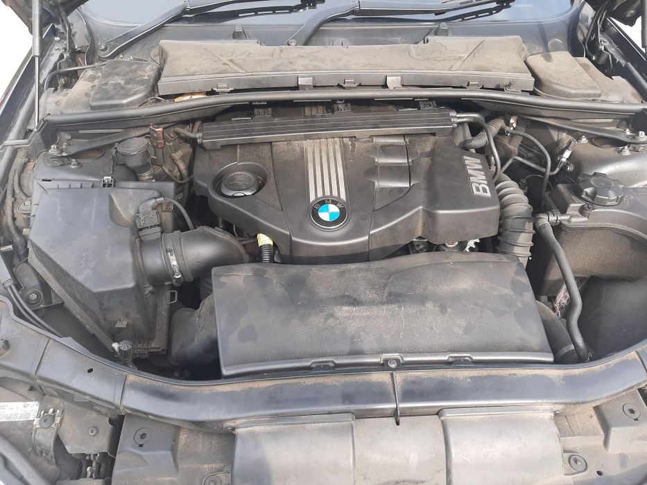 Dezmembrari bmw e90 motor n47d20c 2.0d 177cp