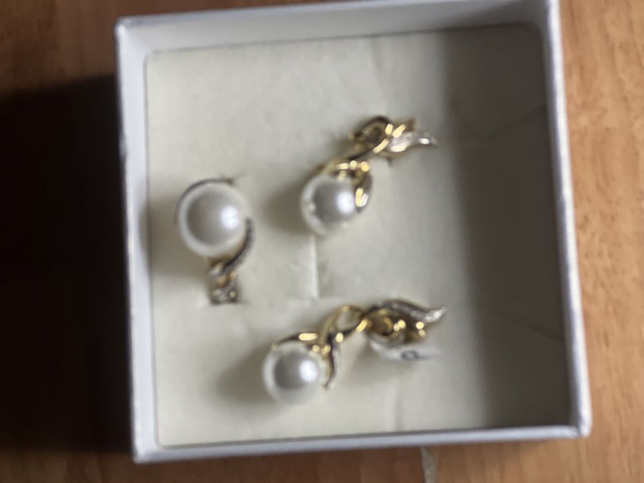 Золото.  Бриллиантовый набор продам