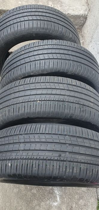 Летни гуми Falken 225 55 18