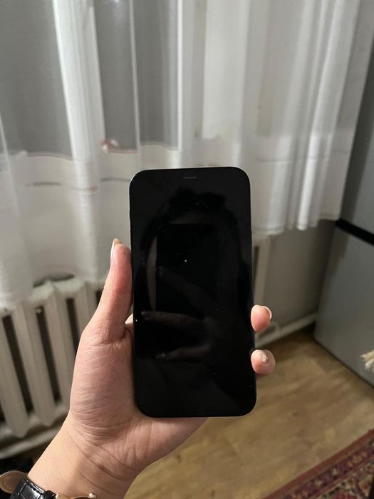 12 pro в идеальном состояний