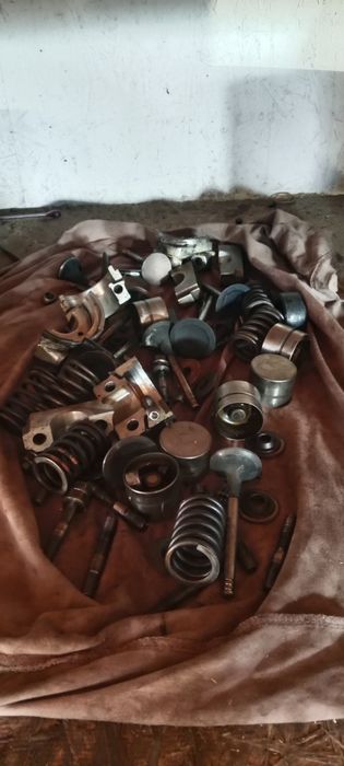 Продам головки на Ауди С4 2.8