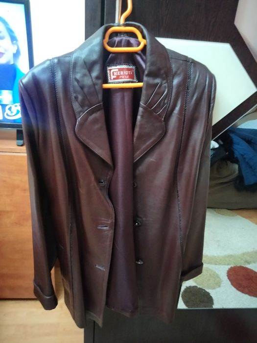 Vand geaca de dama din piele naturala