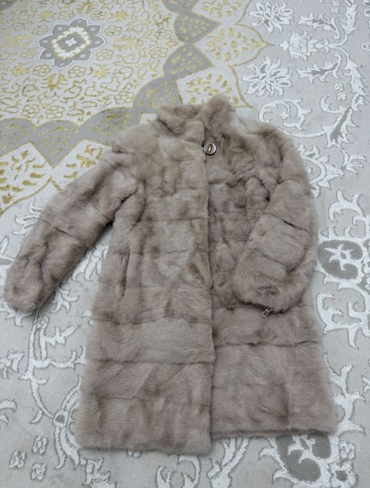 Продам натуральную шубу