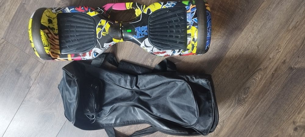 Hoverboard cu lumini și Bluetoth