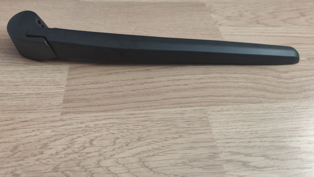 Продавам задно рамо чистачка