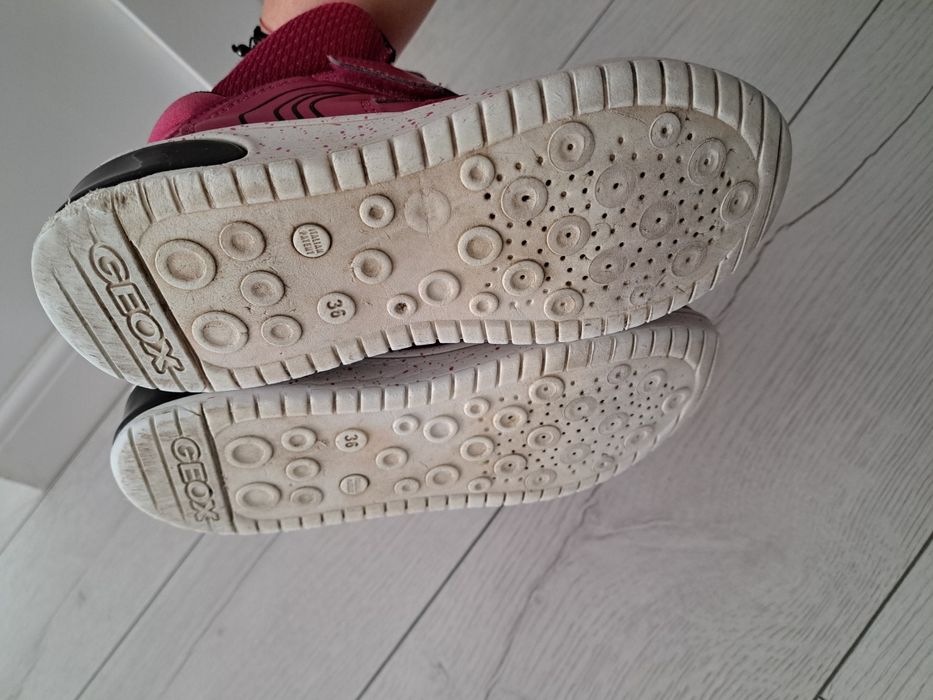 Ghete adidasi geox marimea 36 cu 23 cm