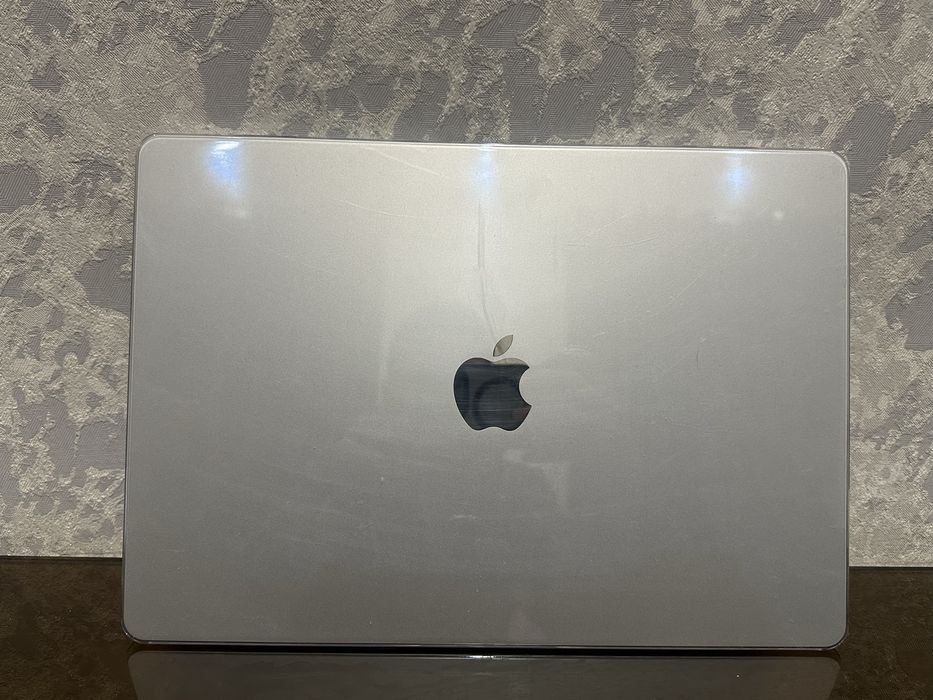 Продам MacBooc Air