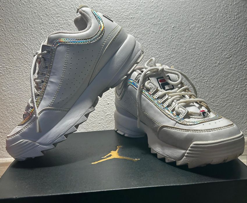 Adidași FILA pentru fete