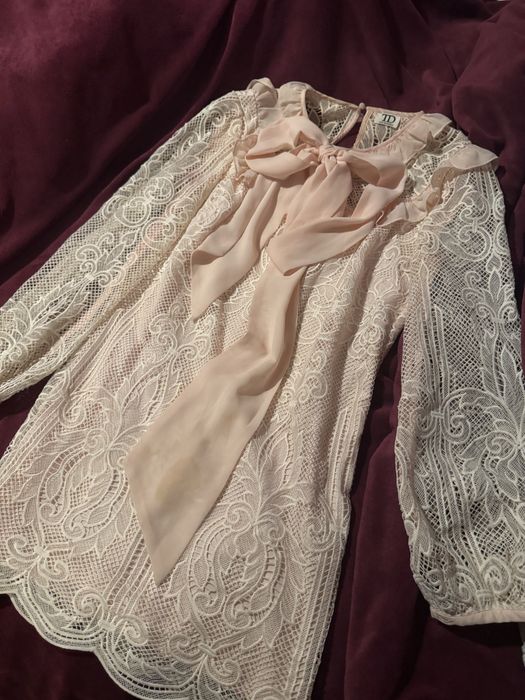 Официална розова  рокля. Намалена