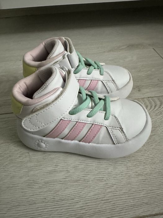 Маратонки ADIDAS Grand Court MID I - бъбъл - размер 25