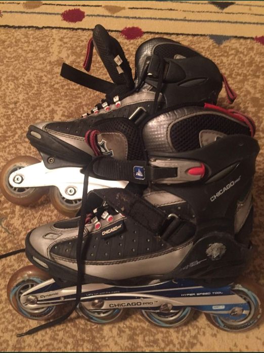 Роликовые коньки