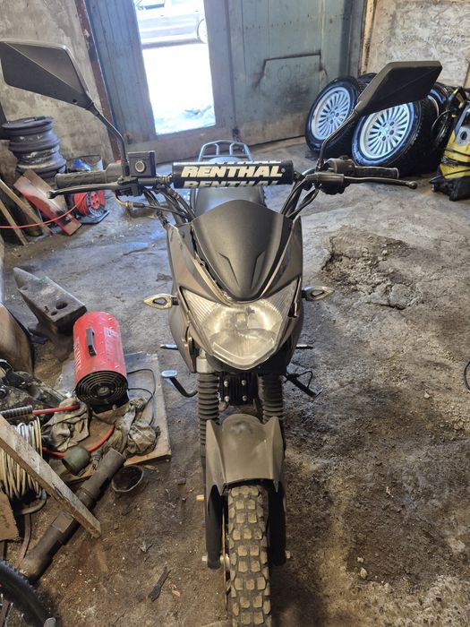 Продаю мотоцикл Альфа.