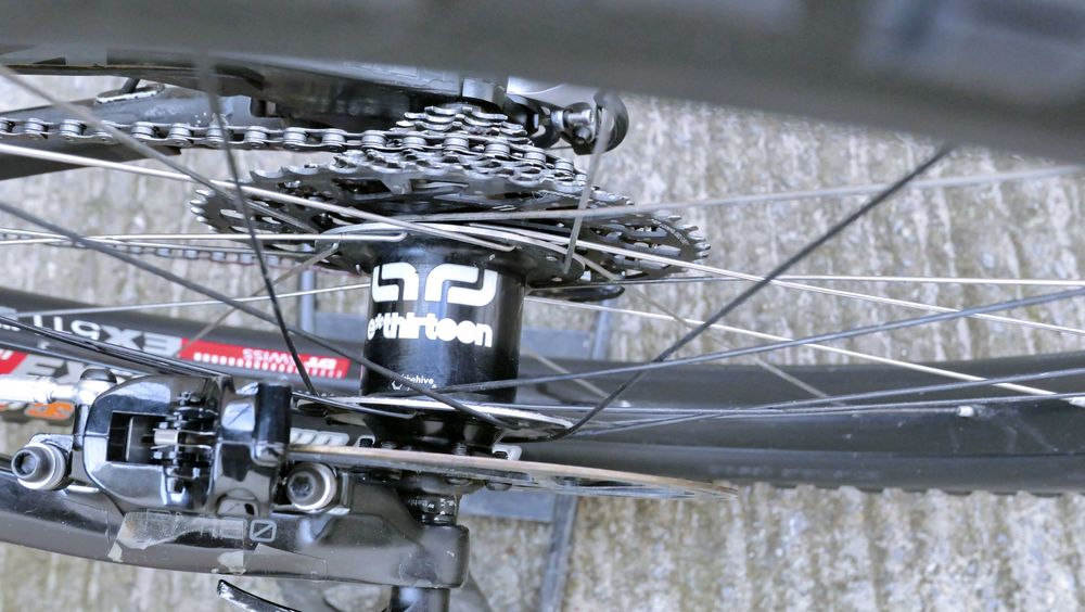 YT Capra CF Comp, ендуро, карбон 13.2 кг, 170 мм ход, RS Lyrik RC3