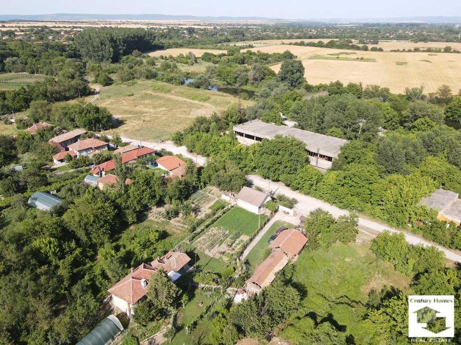 120336 Парцел с проект за едноетажна къща в с. Първомайци, В. Търново