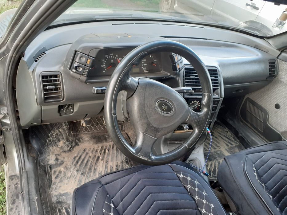 Продам машину ВАЗ 2112.