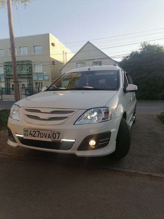 Продам автомобиль ларгус