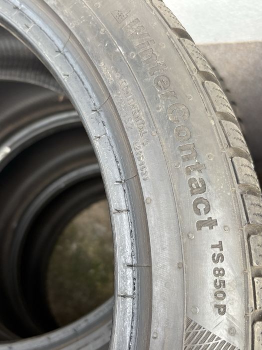 Зимни гуми 235/40/18 Continental