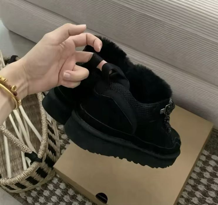 Зимни обувки UGG