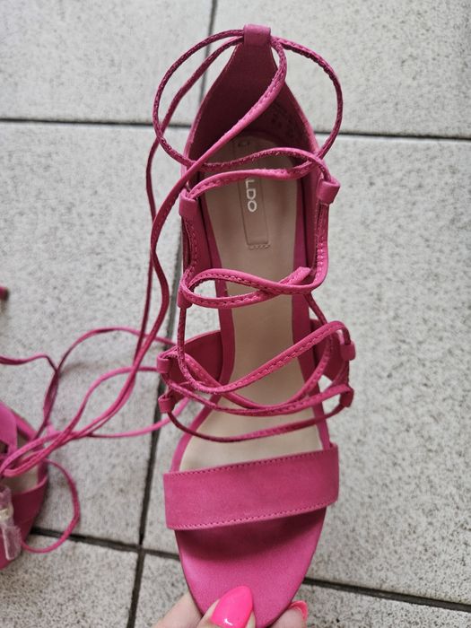 Дамски розови сандали 37 номер ALDO