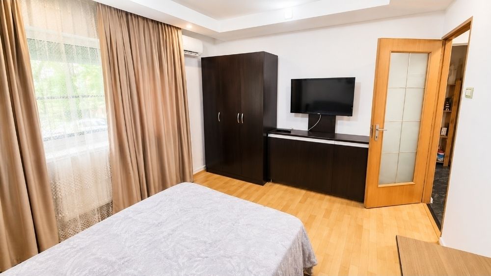 Apartament premium cu 2 camere de închiriat – Parcul Sebastian | 60 mp | Parcare | Renovat complet | 650 €/lună