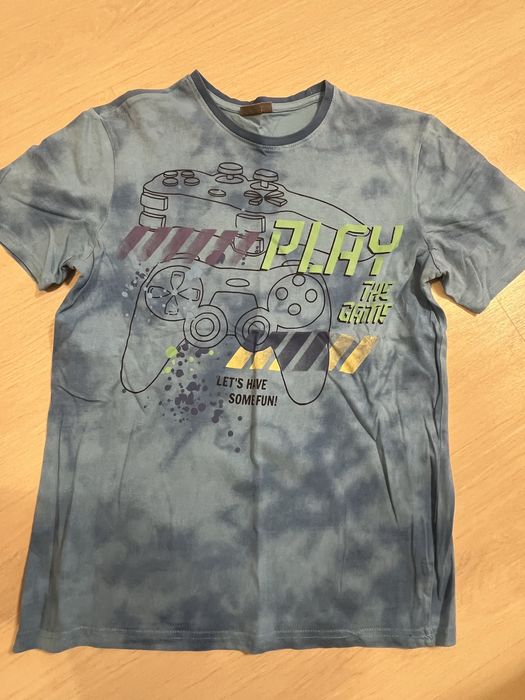 Lot 20 tricouri baieti 12-14 ani, 10 lei buc